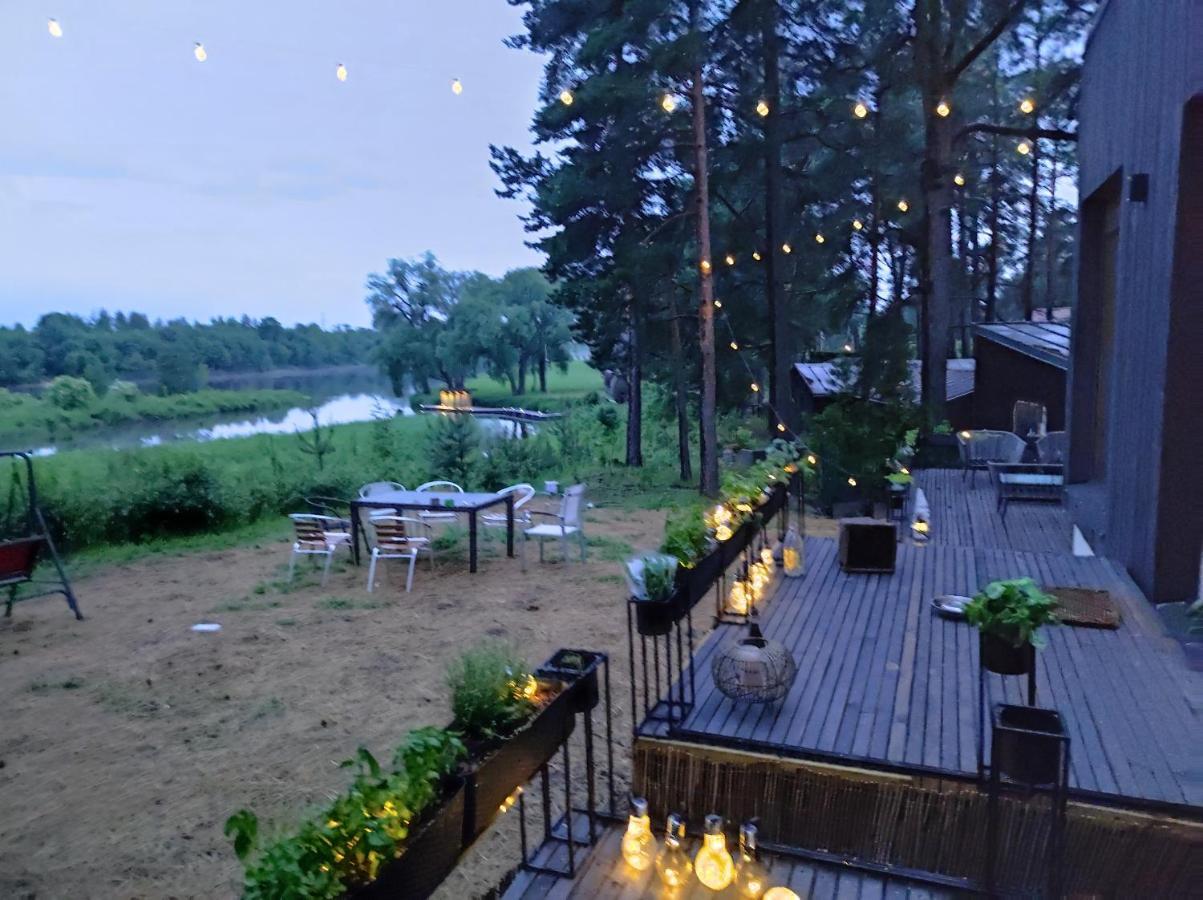 Gaujaclub - 3 Rooms Design Lofts Riverside Гауя Экстерьер фото